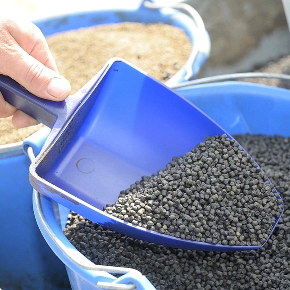 Совок FIAP profifeed, Германия